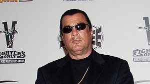 Стивен Сигал