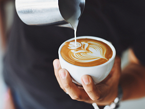 Ученые рассказали, как правильно пить кофе по утрам
