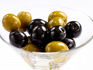 Оливки – настоящий кладезь витаминов и микроэлементов