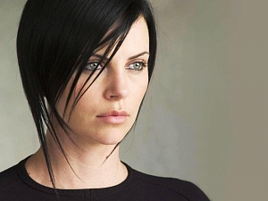 Шарлиз Терон