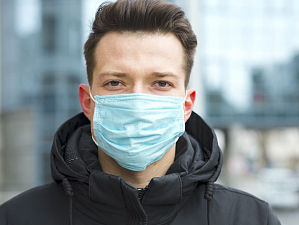 Эксперты рассказали о пользе ношения медицинской маски