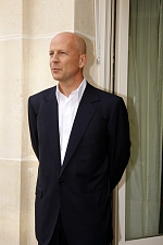 Брюс Уиллис